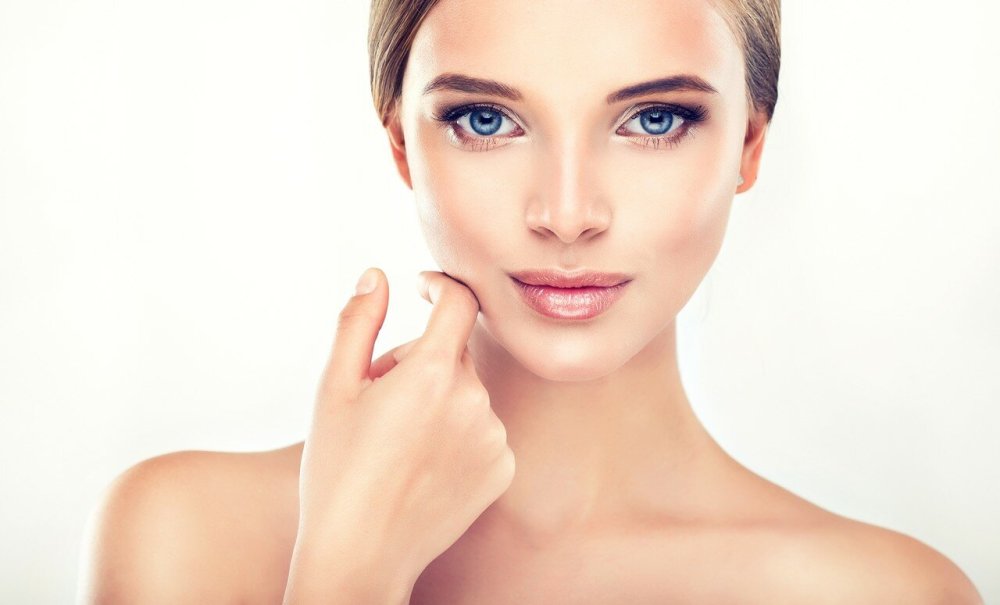 Девушка лицо косметика