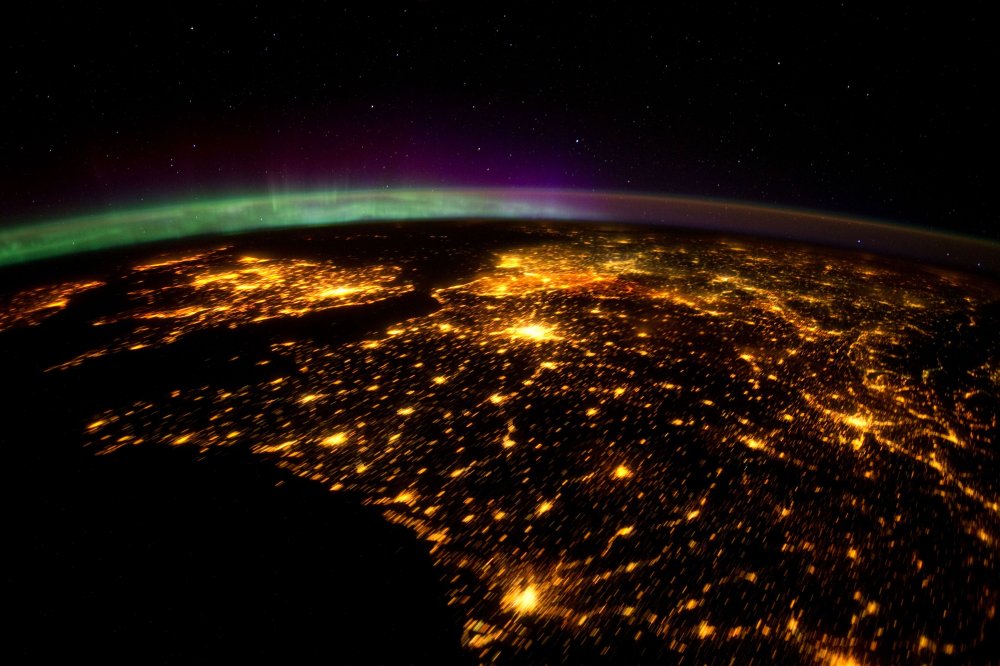 Планета земля ночью