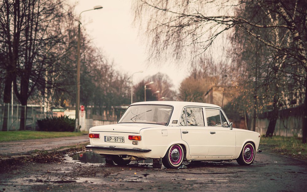 ВАЗ 2101 ресто белая