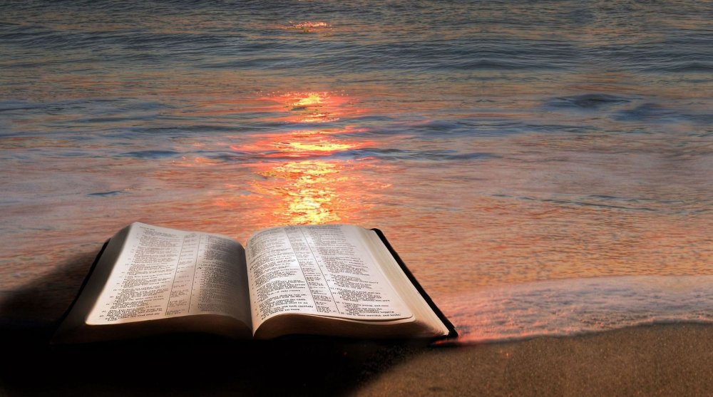 Священник арт фантастика