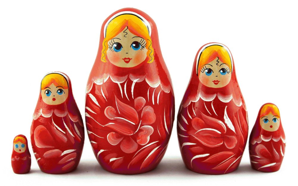 Матрешка красная