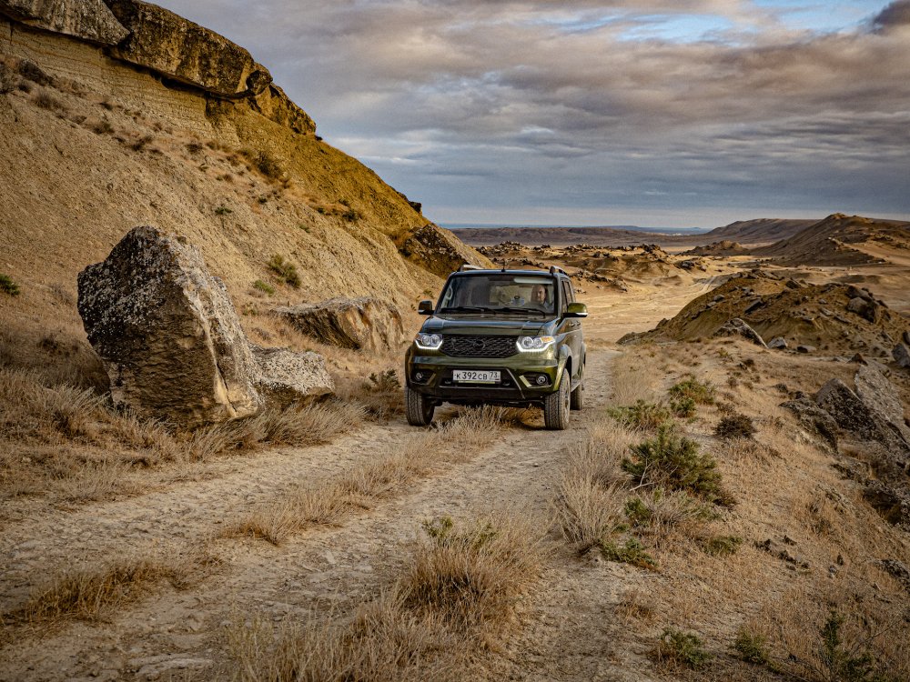 УАЗ Патриот АКПП 1920*1080