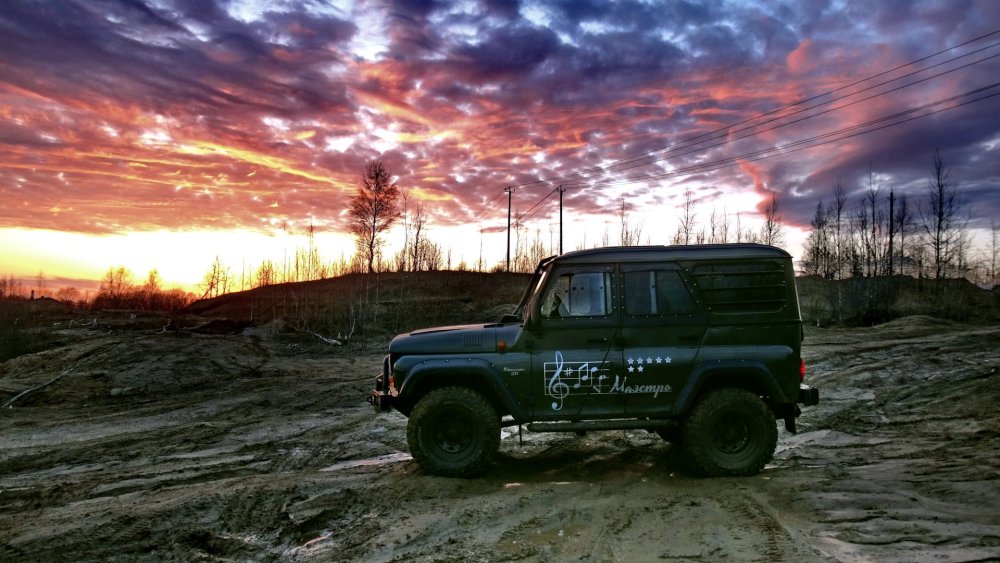 УАЗ Хантер в горах