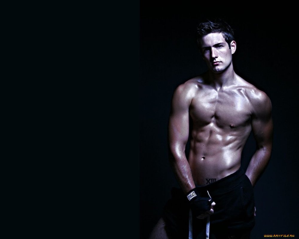 Обои на рабочий стол мужчины