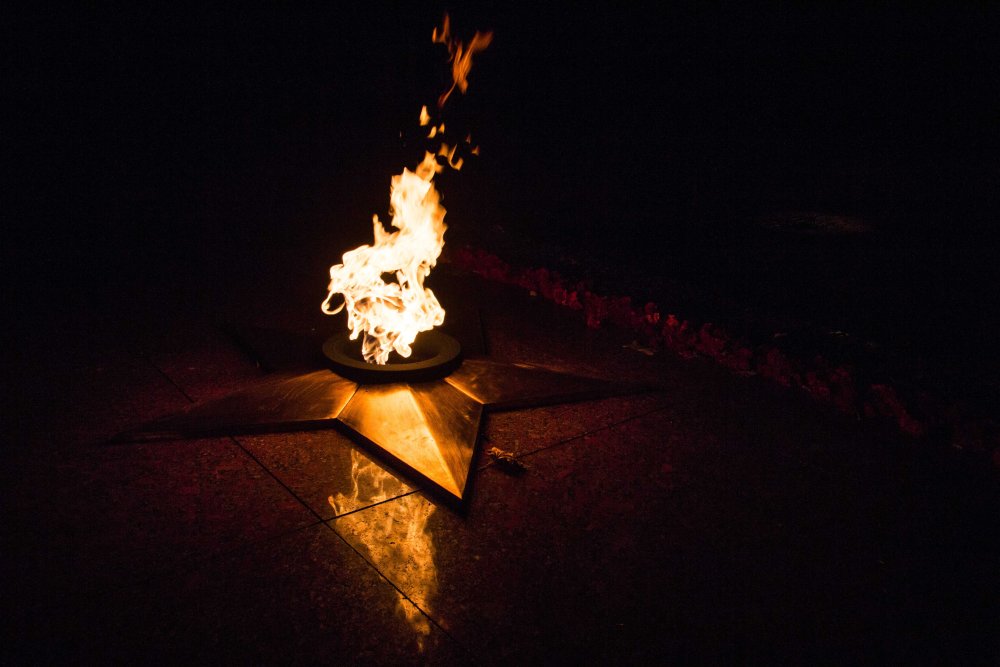 Вечный огонь трафарет