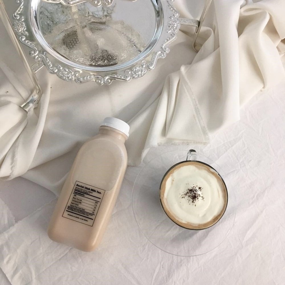 Картинки в бежевых тонах для Инстаграм