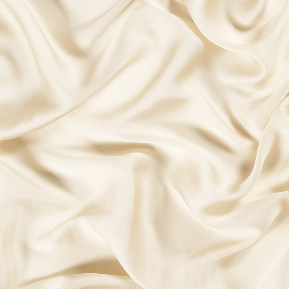 Молочный цвет ткани