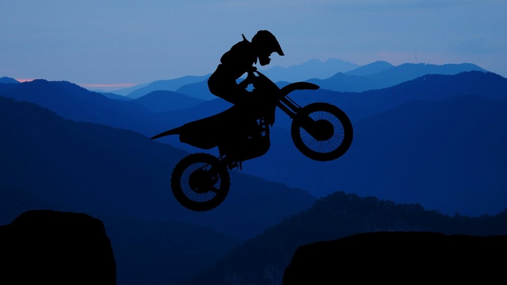 Питбайк Кайо 125 на поле