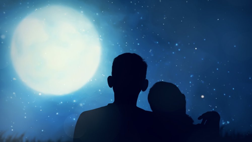 Фон с луной романтический