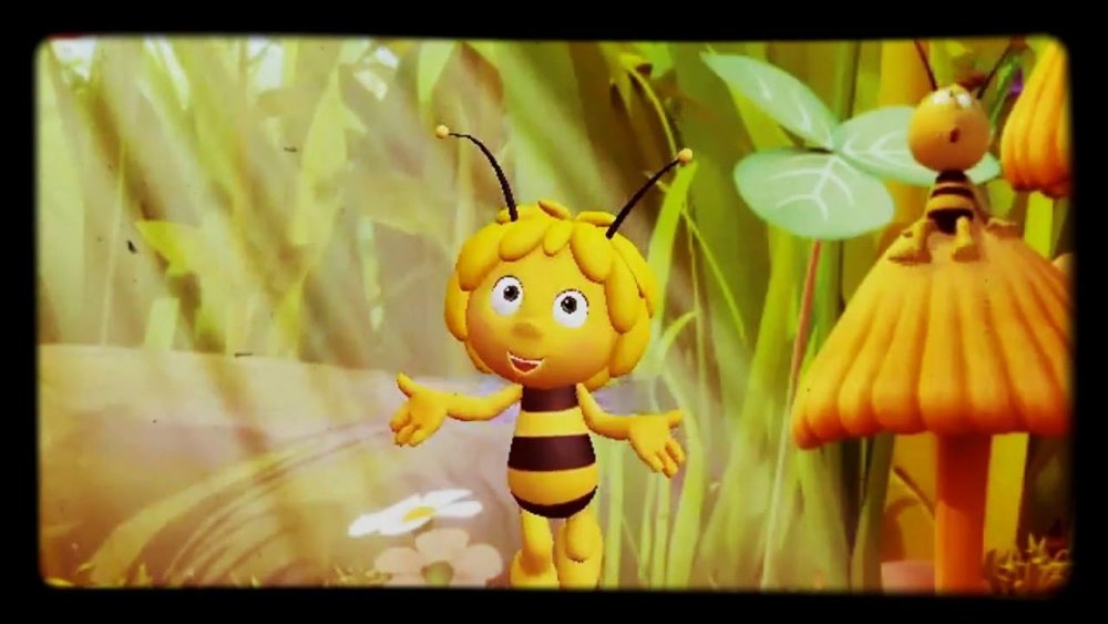 Пчелка Майя на прозрачном фоне