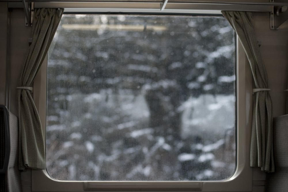 Окно поезда