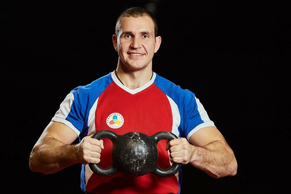 Пауэрлифтинг эмблема