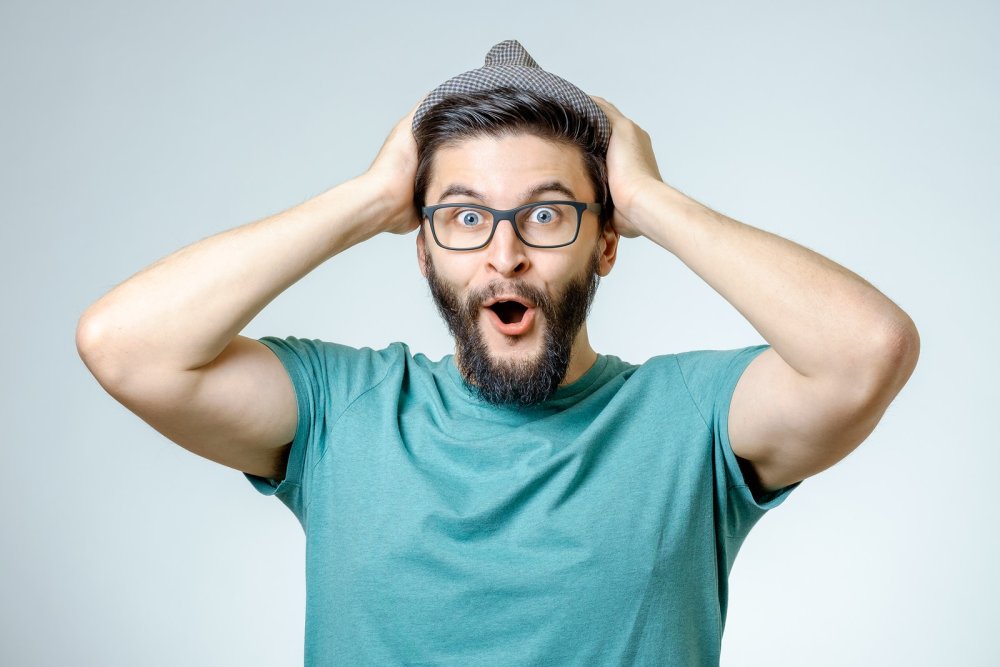 Удивленный человек