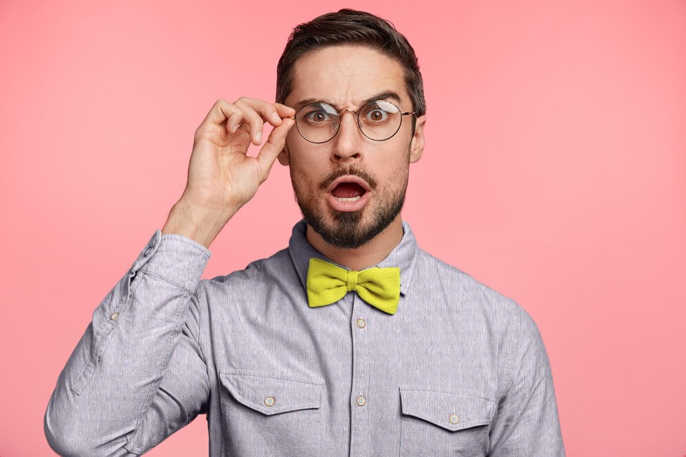 Мужчина в шоке реальное фото