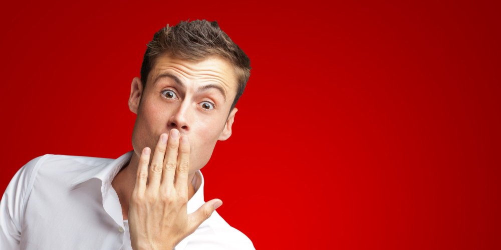 Удивленный мужчина