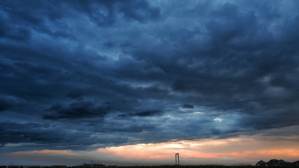 Темное небо