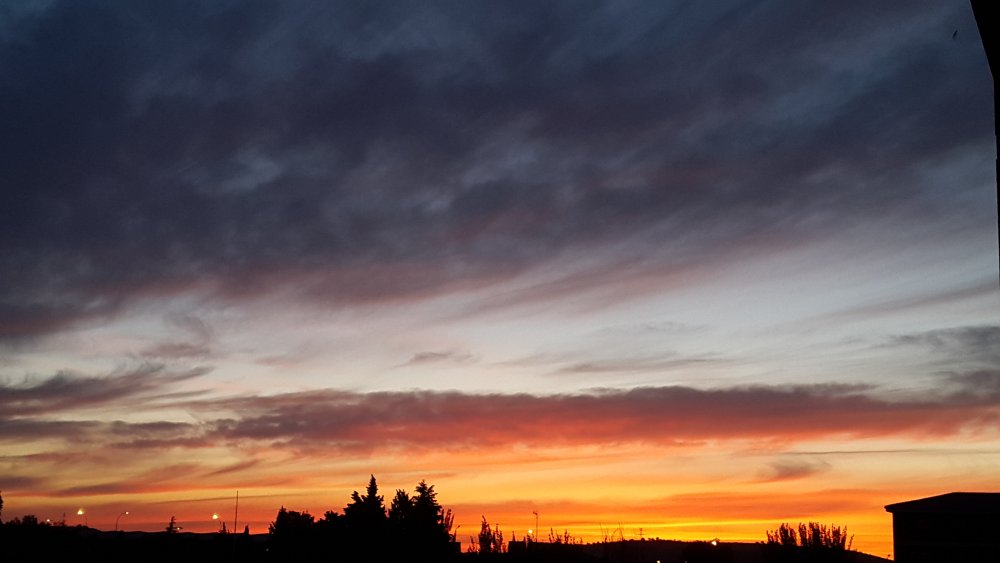 Пасмурный закат