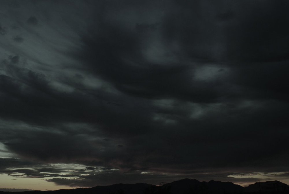 Темное небо