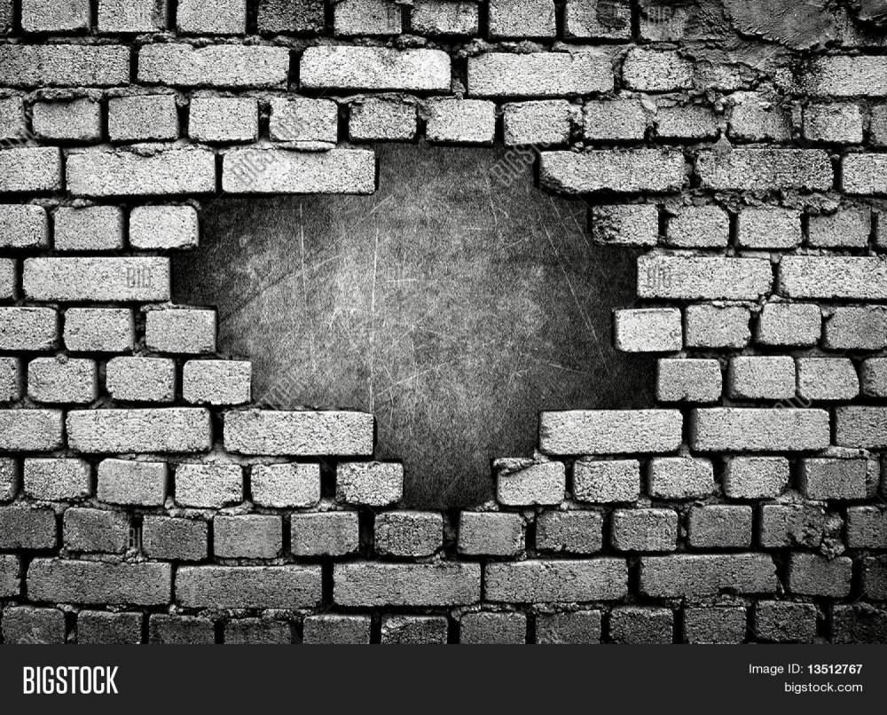 Пролом в кирпичной стене