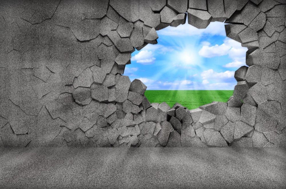 Дыра в кирпичной стене