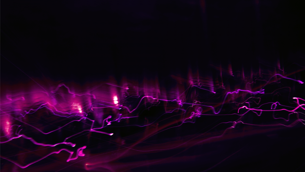 Розовое пламя