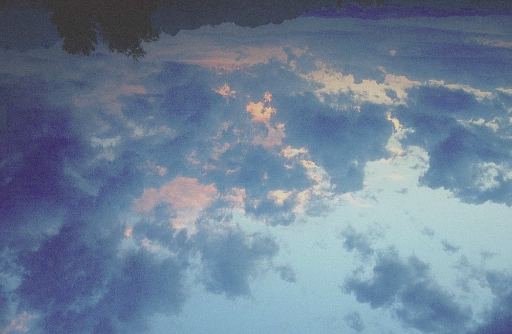 Розово голубые облака