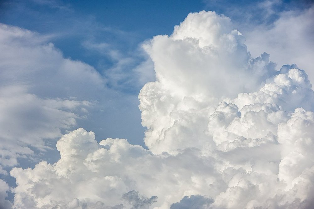 Нежно розовое небо