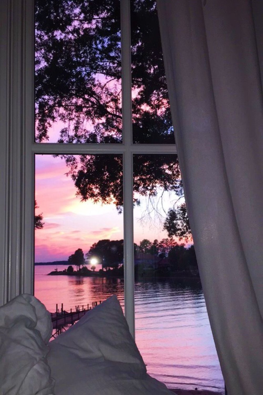 Фото из окна ночью