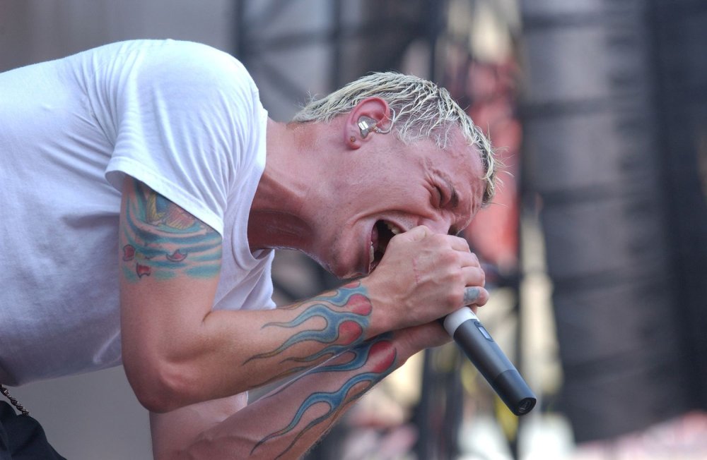 Честер Беннингтон и Майк