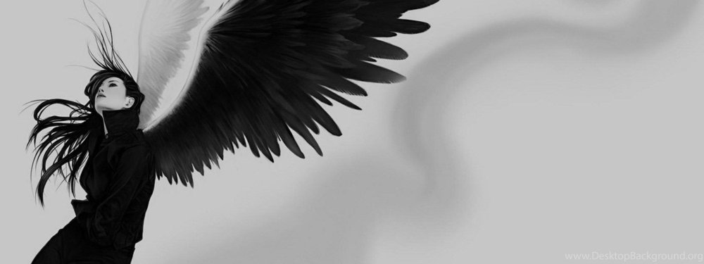 Ангел на черном фоне