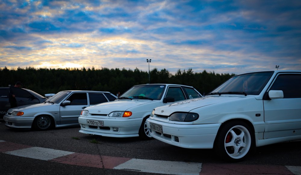 ВАЗ 2114 белая заряженная