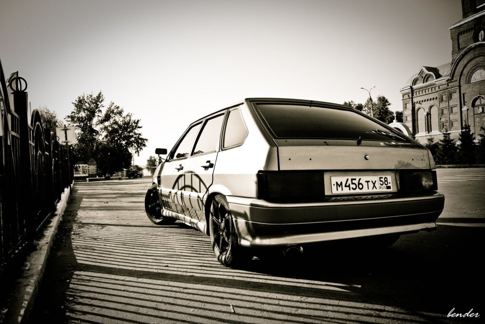 ВАЗ 2114 вид сбоку