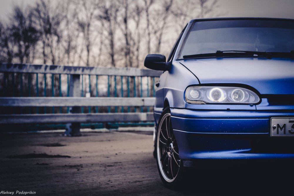 ВАЗ 2114 на стиле черная