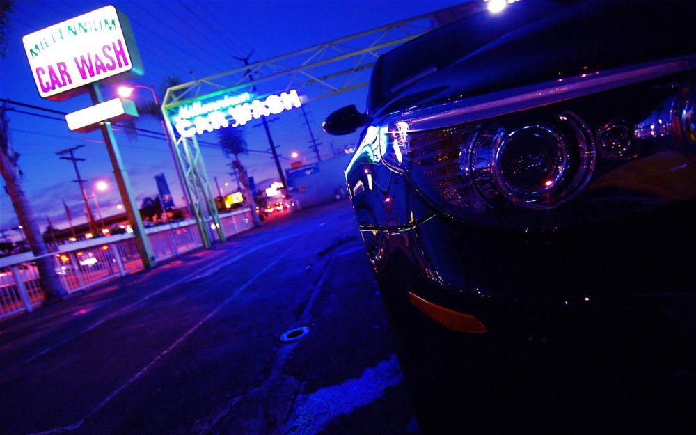 Эстетика машины ночью