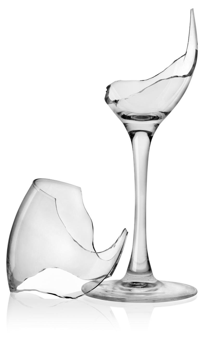 Разбитый бокал