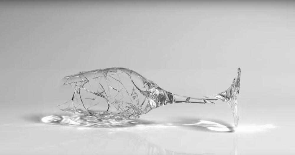 Разбитый бокал