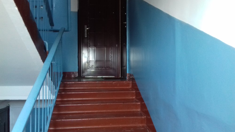 Лестничная площадка подъезд Россия