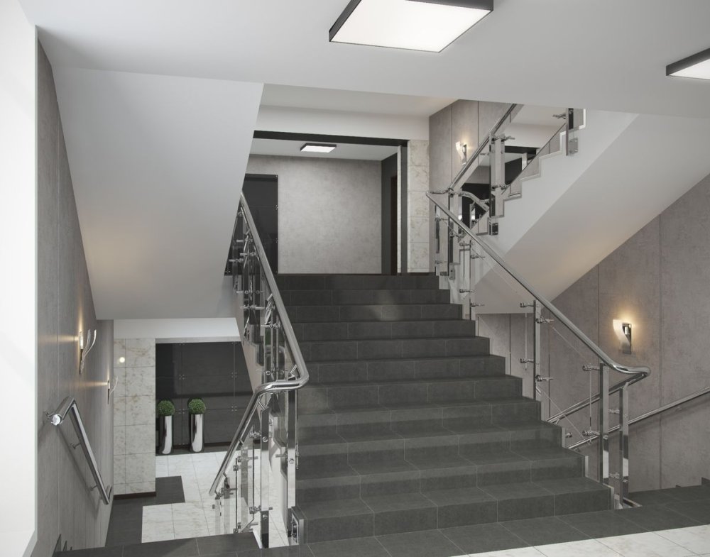 Лестничный пролет в офисе