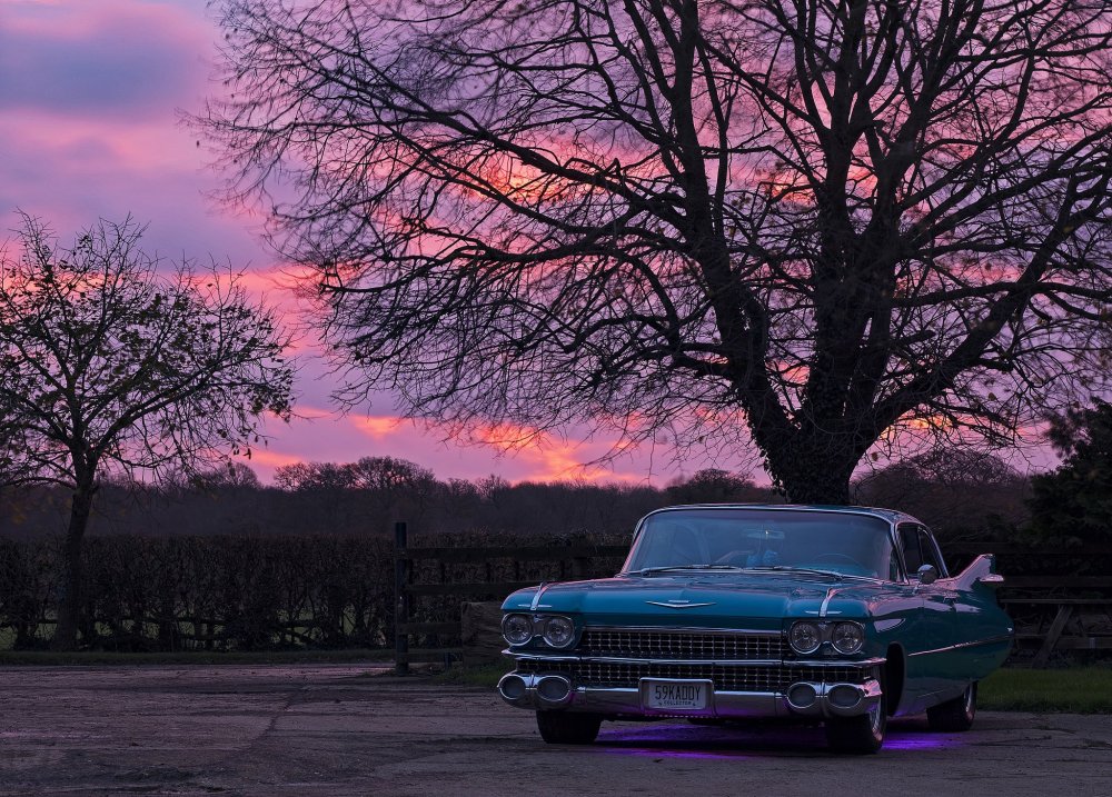 Автомобили будущего в стиле ретро