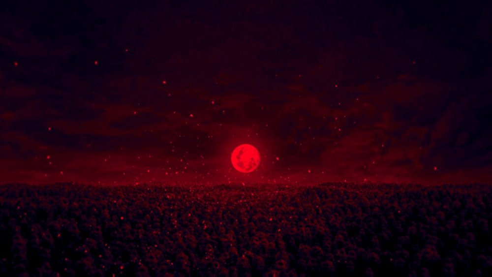 Огромная Кровавая Луна