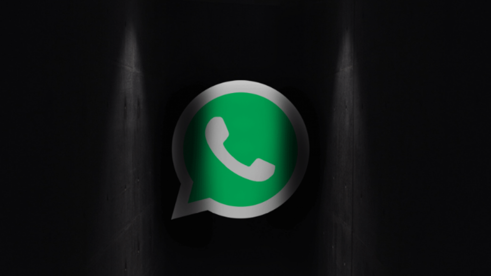 Ватсап на черном фоне