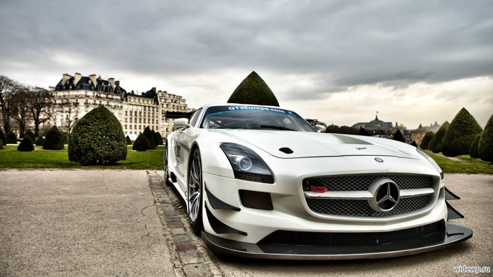 Додж Челленджер неон