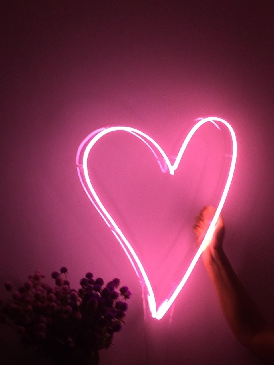 Неоновые сердечки