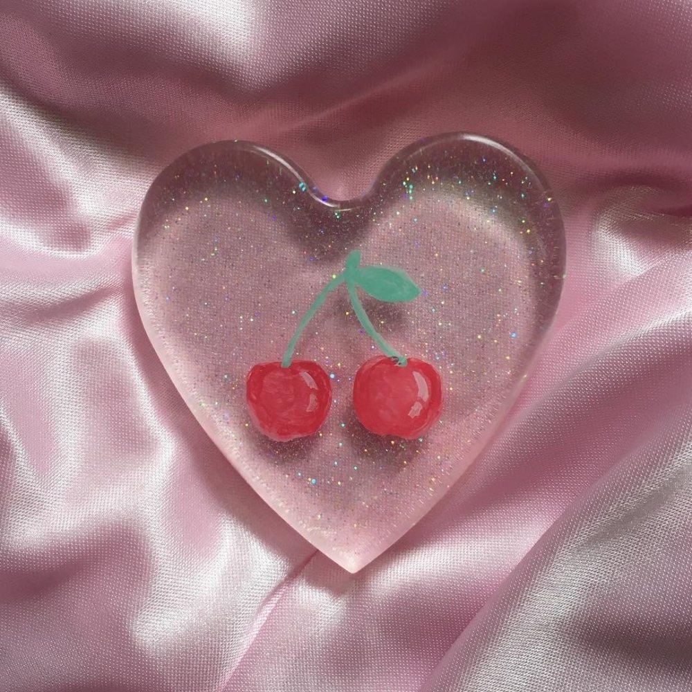 Сердечко из страниц книги