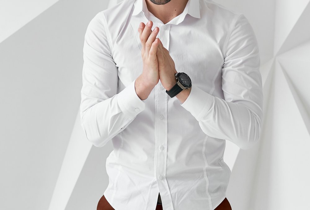 Белые рубашки мужские с длинным рукавом модные