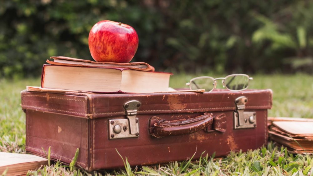 Путешествие акварель на белом фоне