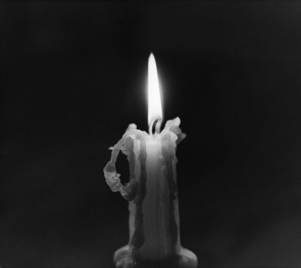Оплывшая свеча