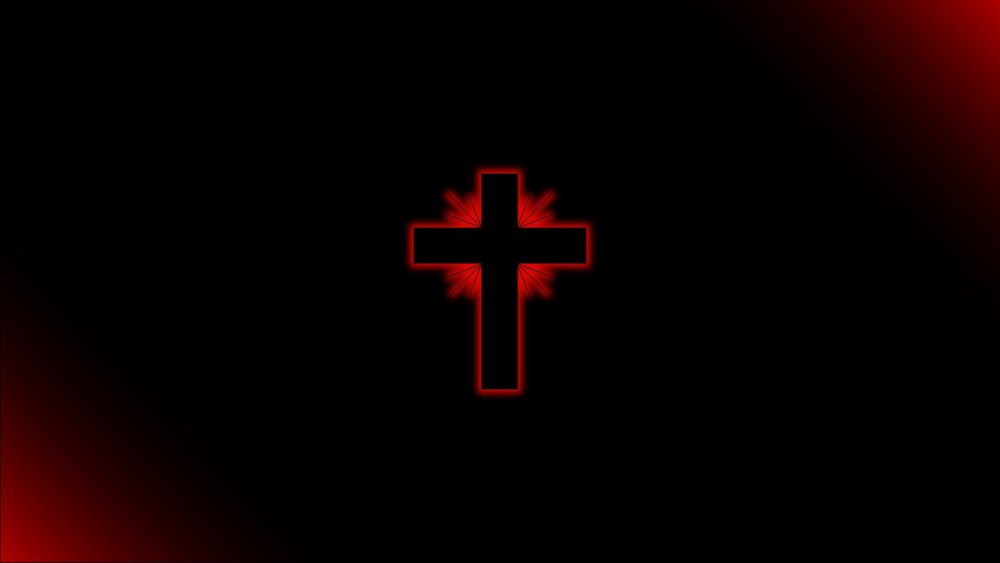 Крест на темном фоне