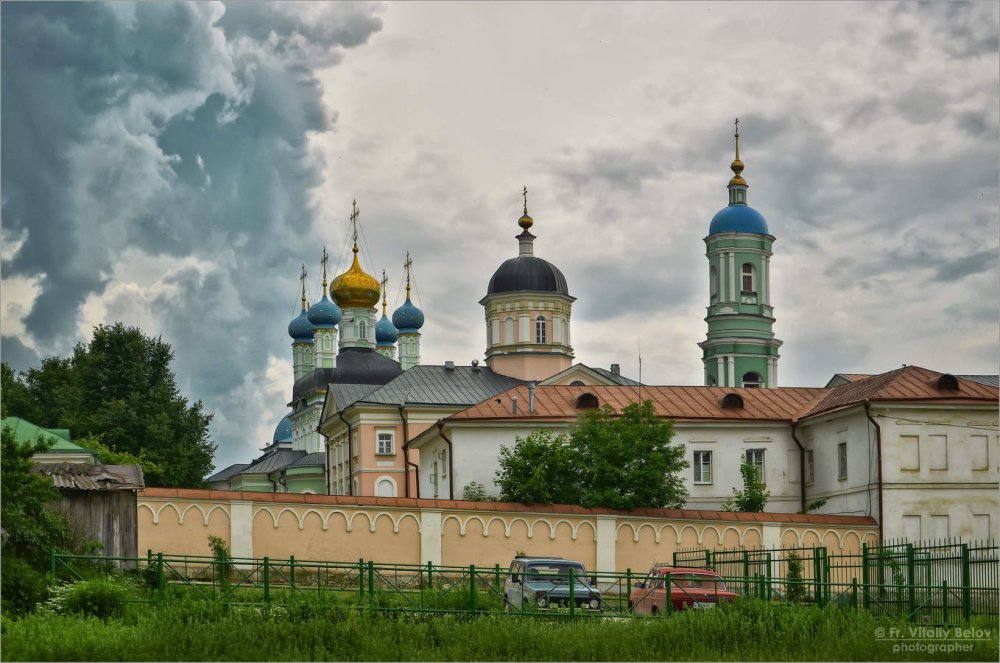 Храм Оптина пустынь Калужская область