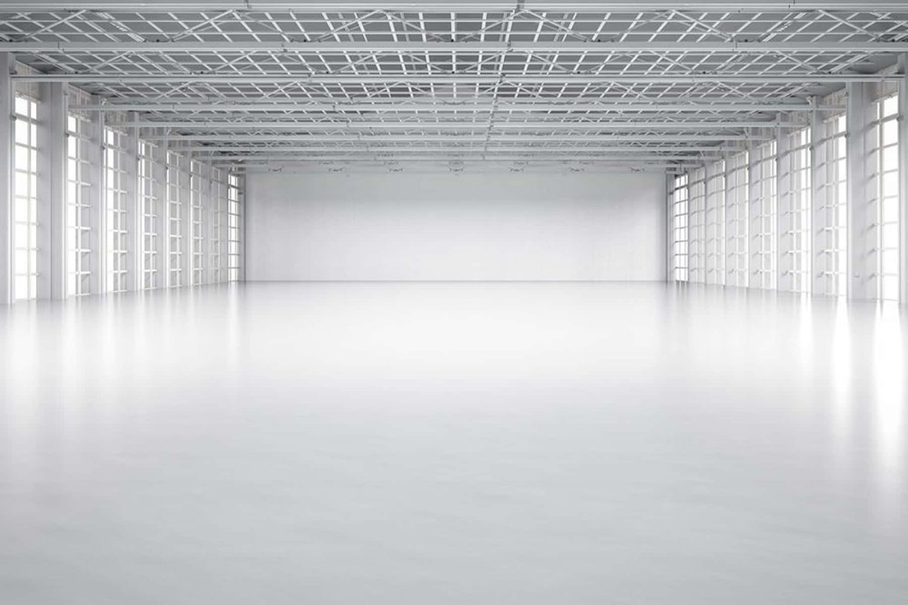 Пустой интерьер завода